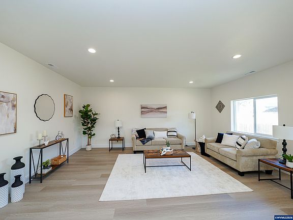 5th image of 729 Periander Way