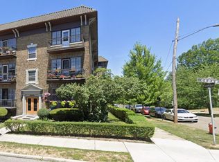 12509 Cedar Rd #11, Cleveland, OH 44106