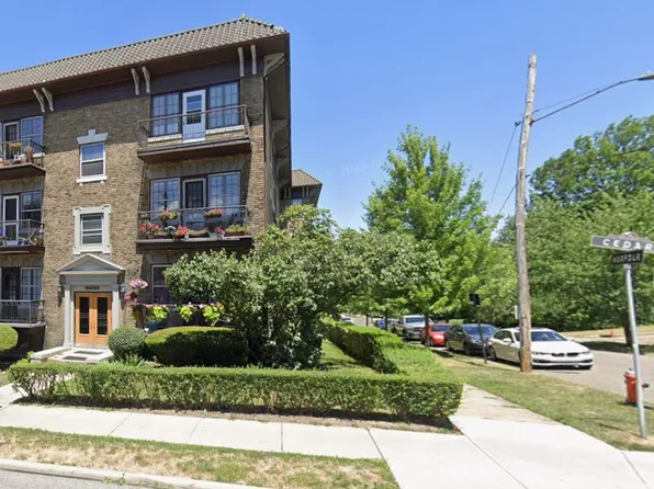 12509 Cedar Rd #11, Cleveland, OH 44106