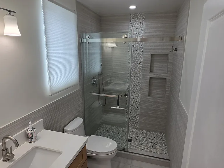 7755 Amestoy Ave — Photo 17