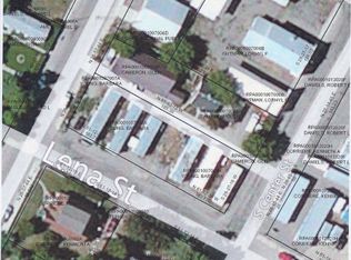 402 Lena St, Salmon, ID 83467
