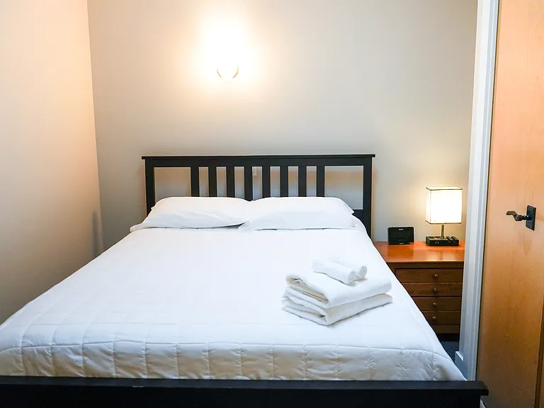 200 S Harbor Dr #9 — Photo 8