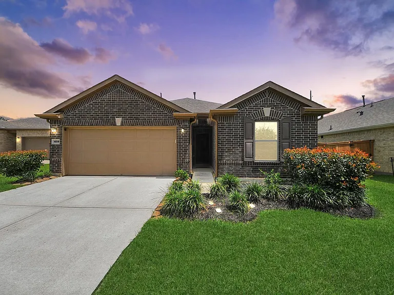 1509 Portola Dr — Photo 39
