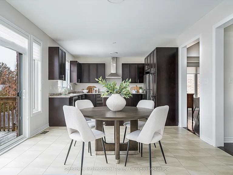 45 McLean Ave — Photo 8