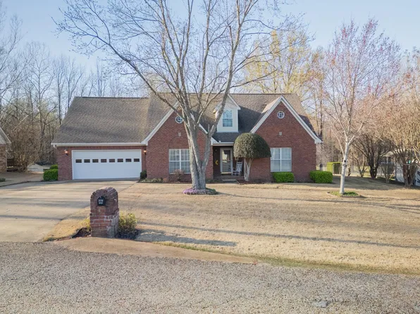 375 Tipton Lake Cir W, Millington, TN 38053