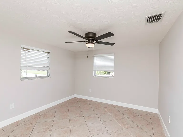 5004 Odyssey Ave — Photo 13