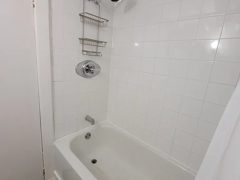 721 Cooper St #B — Photo 19