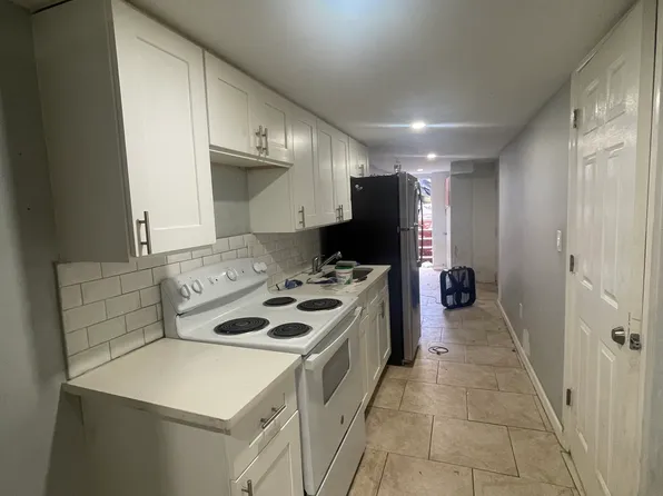 (undisclosed Address), Bronx, NY 10466