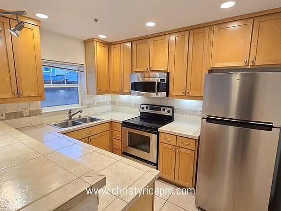 4th image of 4315 Issaquah Pine Lake Rd SE Unit 1004