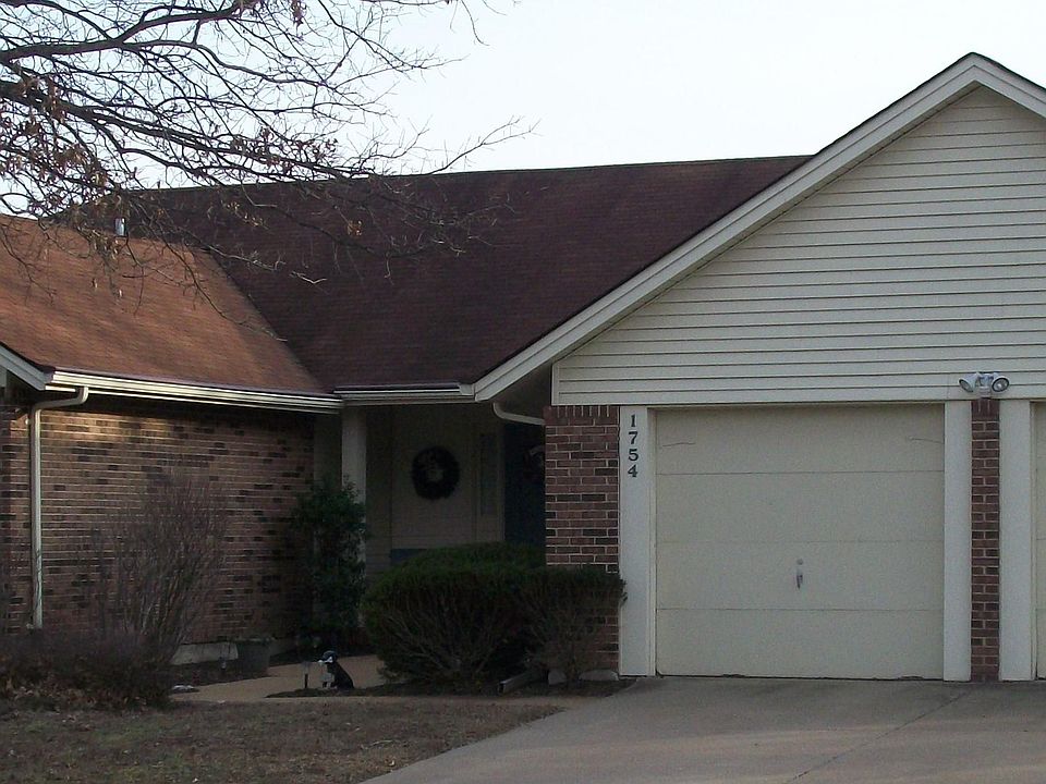 1754 Blakefield Terr., 63021