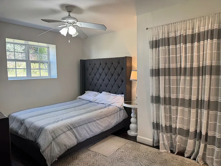 2686 Rosemary St NW — Photo 7