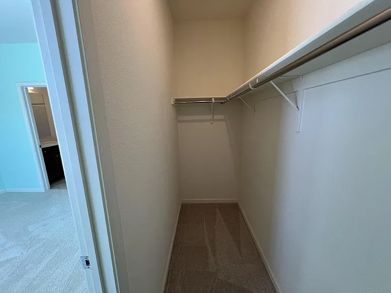 2762 Ferrara Cir — Photo 38