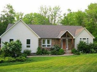 7745 Eagle Rd, Kirtland, OH 44094