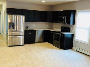 86 May St, Worcester, MA 01602