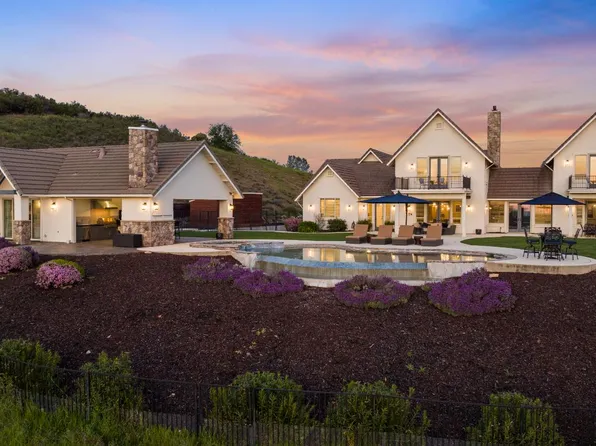 2001 Salmon Valley Ln, El Dorado Hills, CA 95762