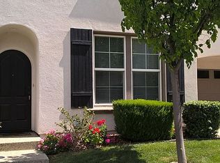 11 Serene Lake Pl, Sacramento, CA