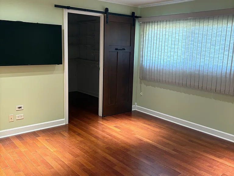 560 Vine Ave #203 — Photo 37