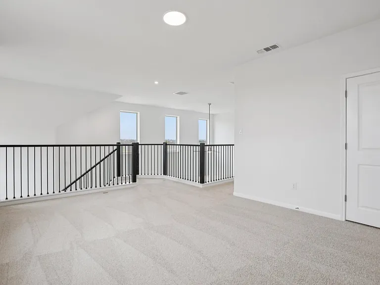 6409 Mary Lewis Dr — Photo 15