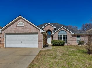 2005 Duck Creek Rd, Sanger, TX 76266