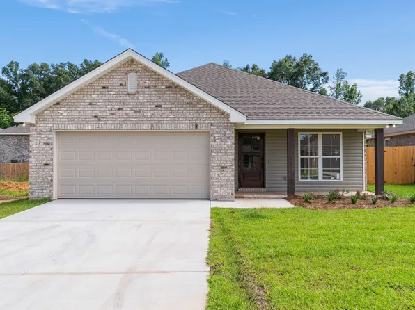 12 Jackson Square Dr, Hattiesburg, MS 39402