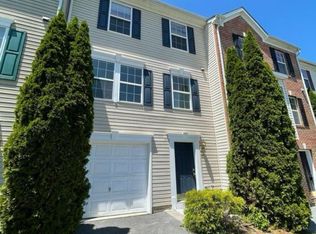 61 Quartz Rd, Martinsburg, WV 25404