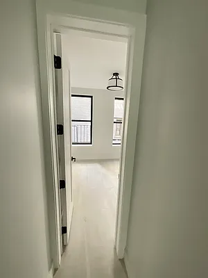 Rented by Five Town Global Realty | media 29