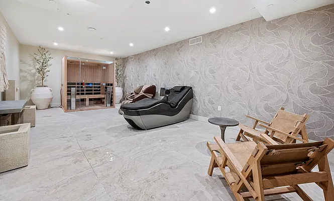 Rented by Living New York | media 11