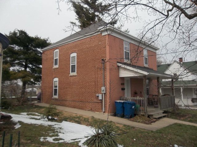 2nd image of 812 Mulberry St