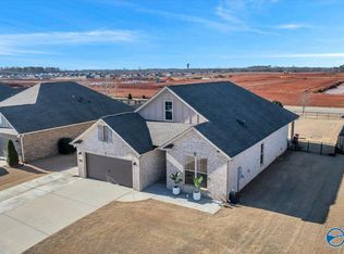 17461 Fieldway Cir, Harvest, AL 35749