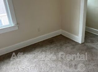 1916A W Rogers St, Milwaukee, WI 53204