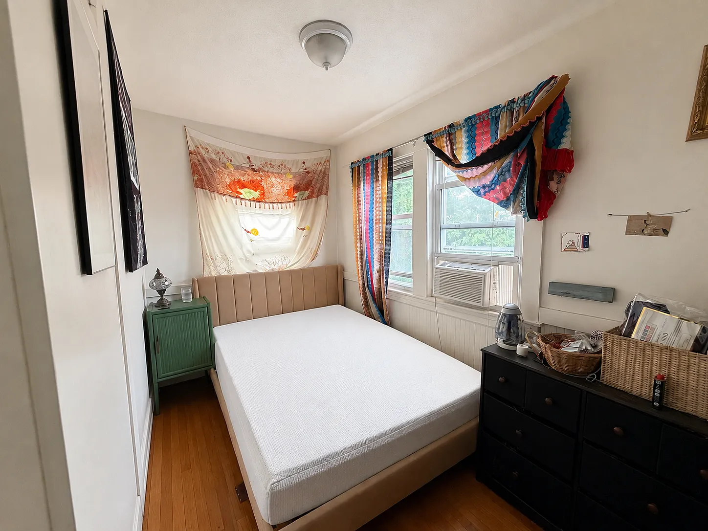 4 bed, 1300 sqft, $4,500 — Photo 3