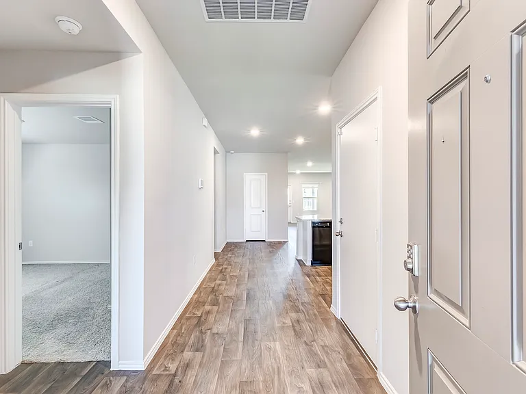 5708 Berriweather Dr — Photo 4