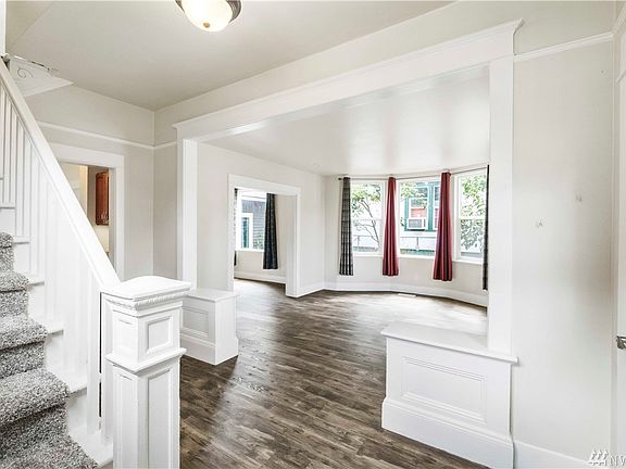 5th image of 3637 E McKinley Ave