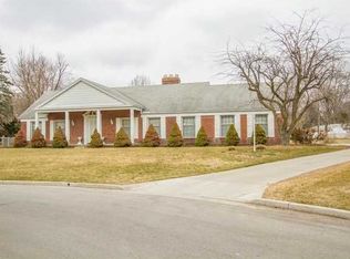 2350 E Grecourt Dr, Toledo, OH 43615