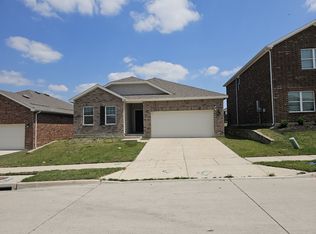 720 Richmond Dr, Lavon, TX 75166