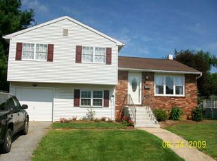 435 W Franklin St, Topton, PA