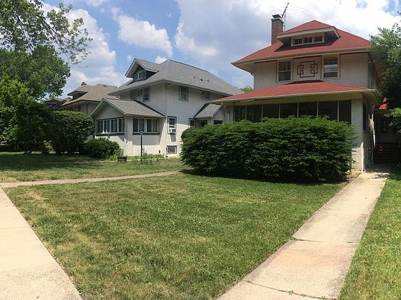 Panoramic of outside