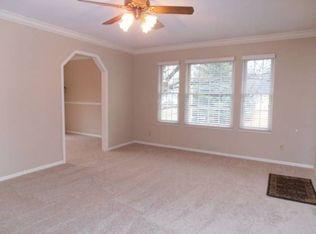 440 N Sappington Rd APT C, Saint Louis, MO 63122