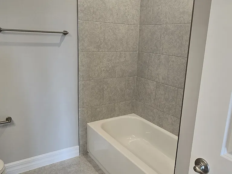 203 Wright Dr — Photo 9