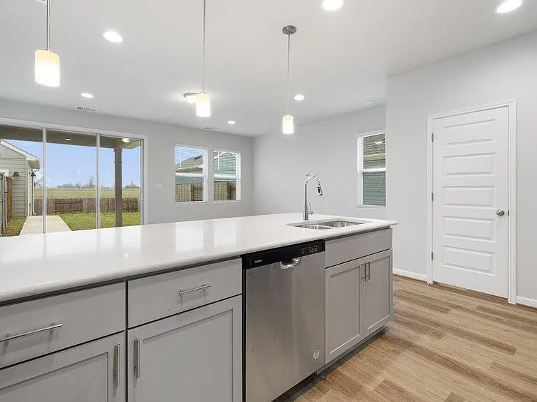 303 Elm Branch Trl — Photo 15