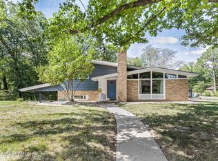 329 Indian Meadow Dr, Jefferson City, MO 65101