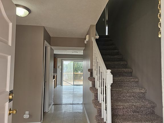 3rd image of 15057 Emmet St