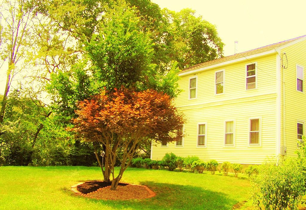 241 Locust St, Attleboro, MA 02703 Zillow