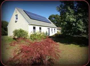 3 Oakwood Dr, Belchertown, MA 01007