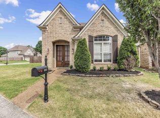 9960 Bowmore Dr, Cordova, TN 38016