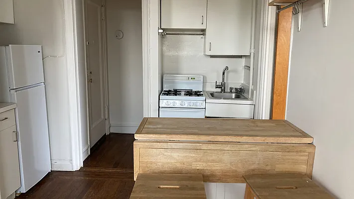 Rented by Garfield Realty  | media 12