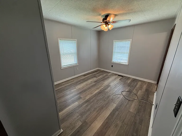 5138 Parkview Ave — Photo 17