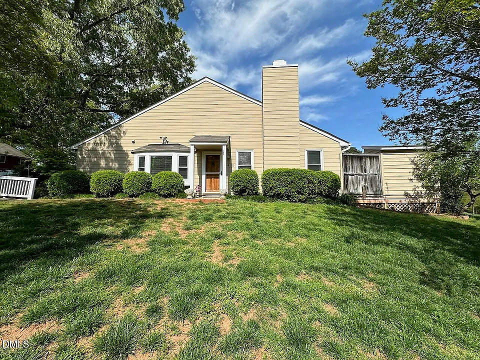 5400 Pine Top Cir
