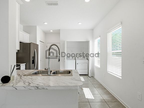 3rd image of 9000 Gifford Dr #9000