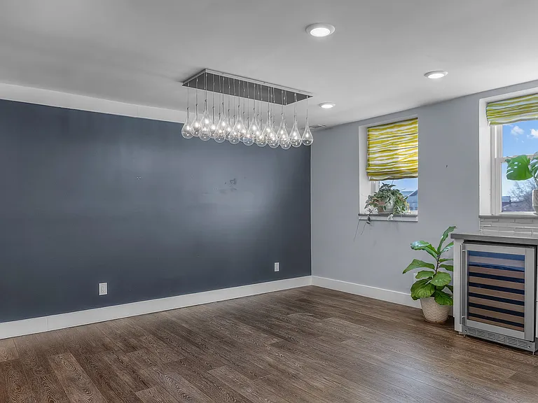 1915 Colonial Ave #6 — Photo 10